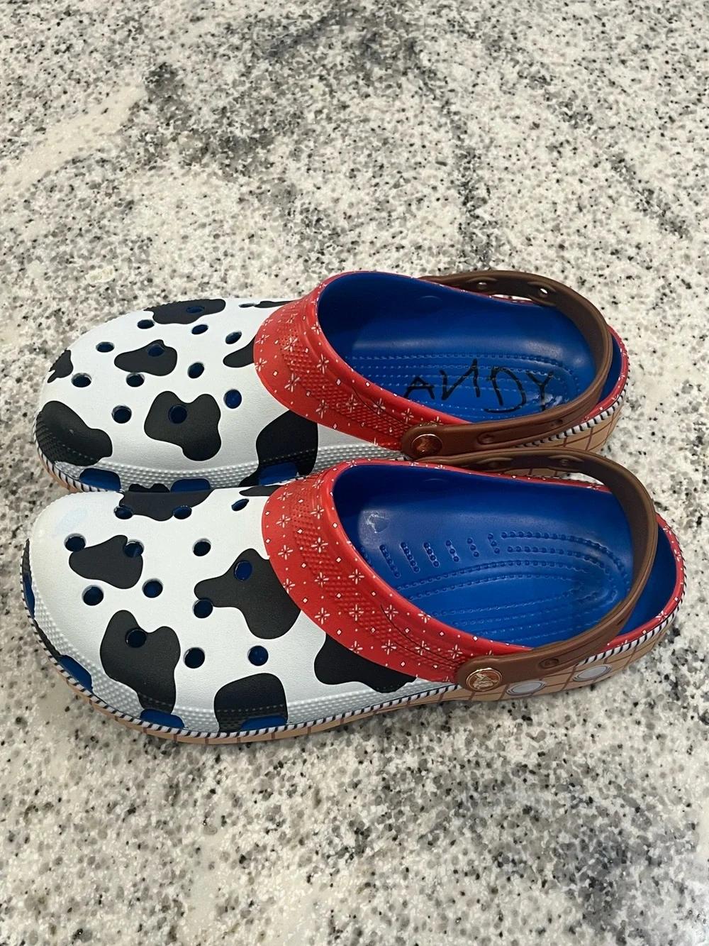 Crocs Toy Story Sheriff Woody Men’s Size 12 Disney Pixar Clog